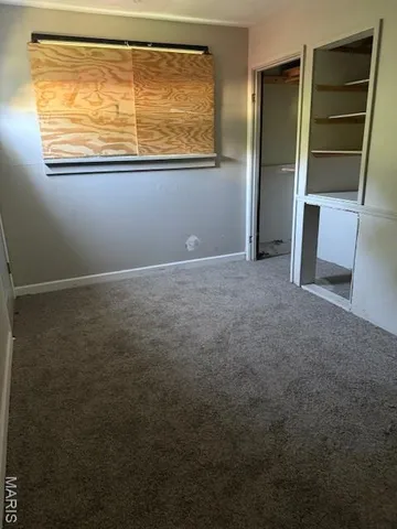 $78,999 | 9934 Valley Drive, St. Louis, MO 63137