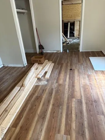 $78,999 | 9934 Valley Drive, St. Louis, MO 63137