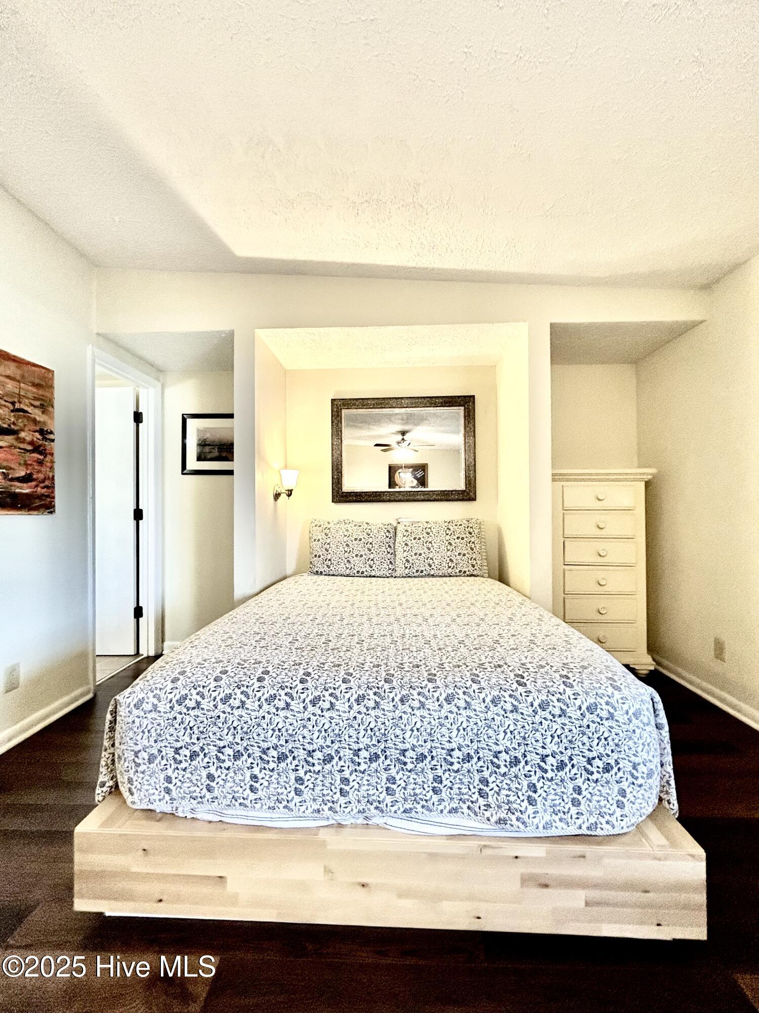 118 Dock Street, Unit 8 Wilmington, NC 28401 - Photo 15 of 32 118DockUnit8-8