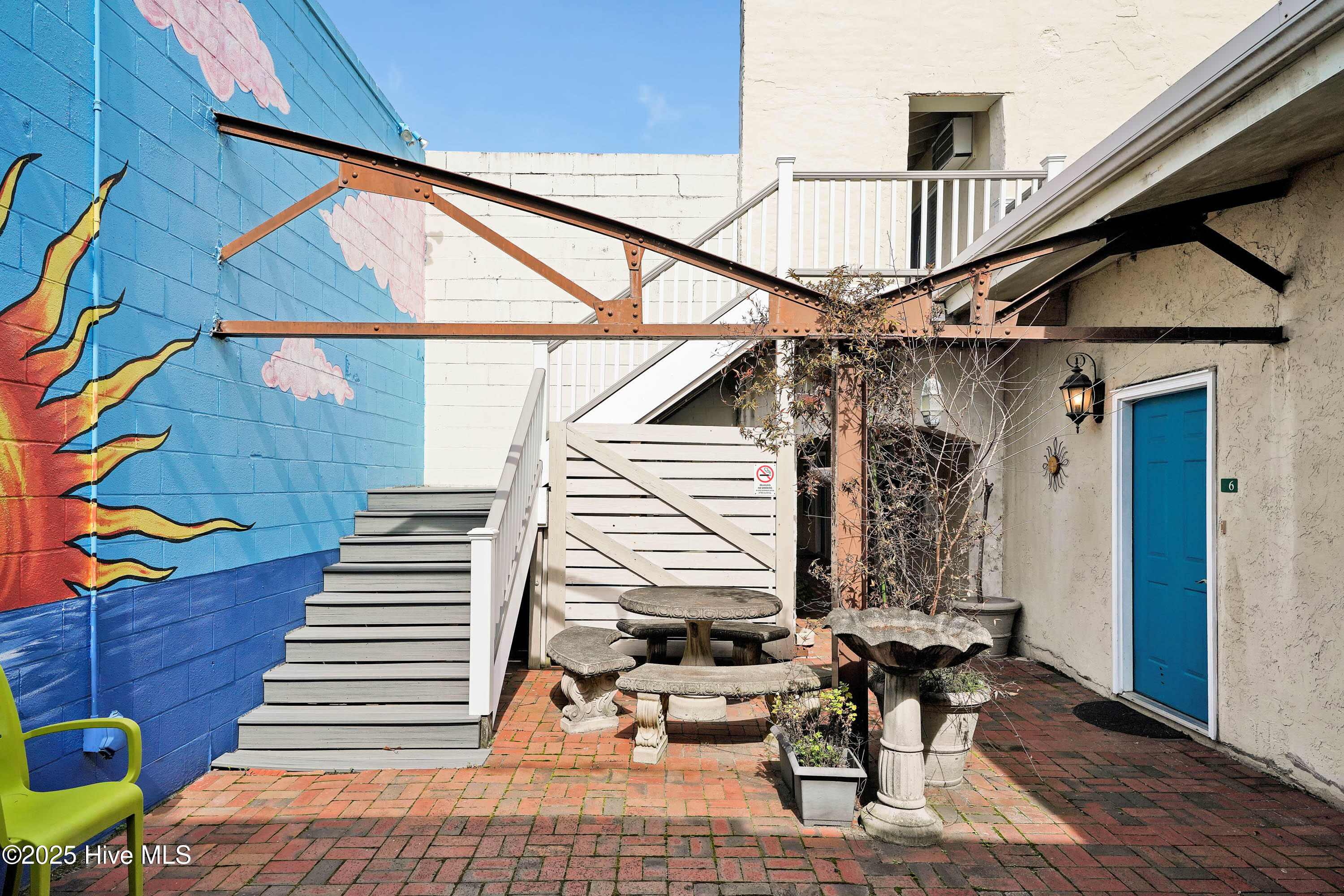 118 Dock Street, Unit 8 Wilmington, NC 28401 - Photo 8 of 32 118DockStreetUnit11-8