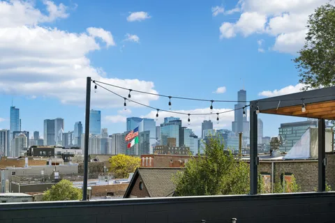 $1,099,000 | 1339 West Ancona Street, Chicago, IL 60642