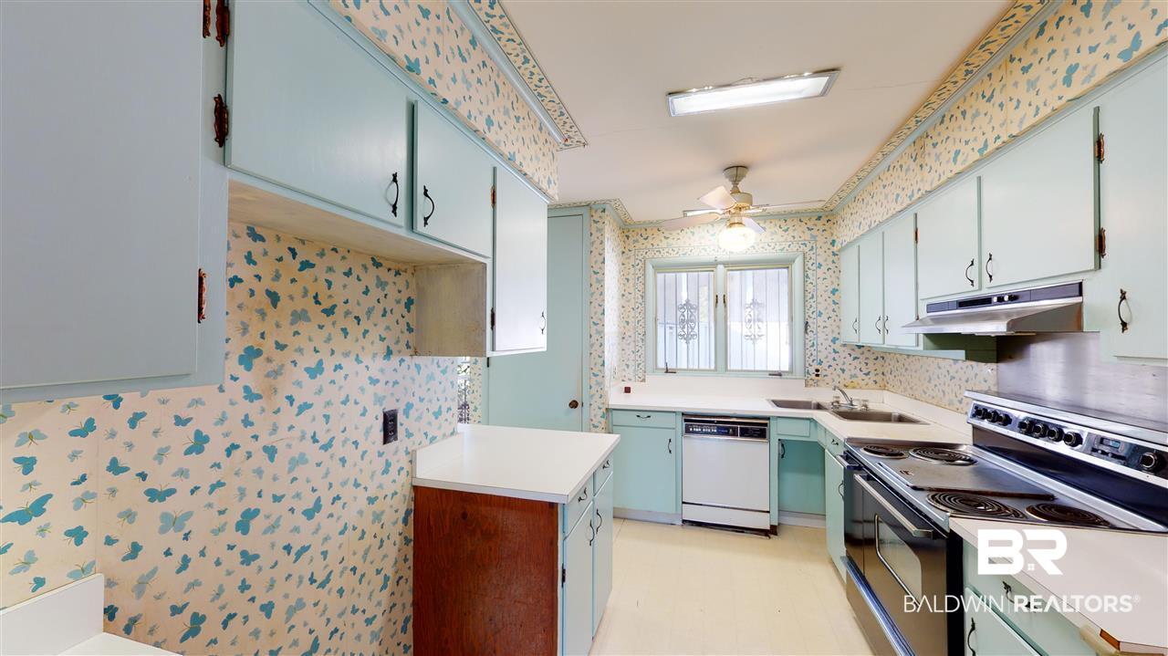 3975 South Pinebrook Drive Mobile, AL 36608 - Photo 5 of 22