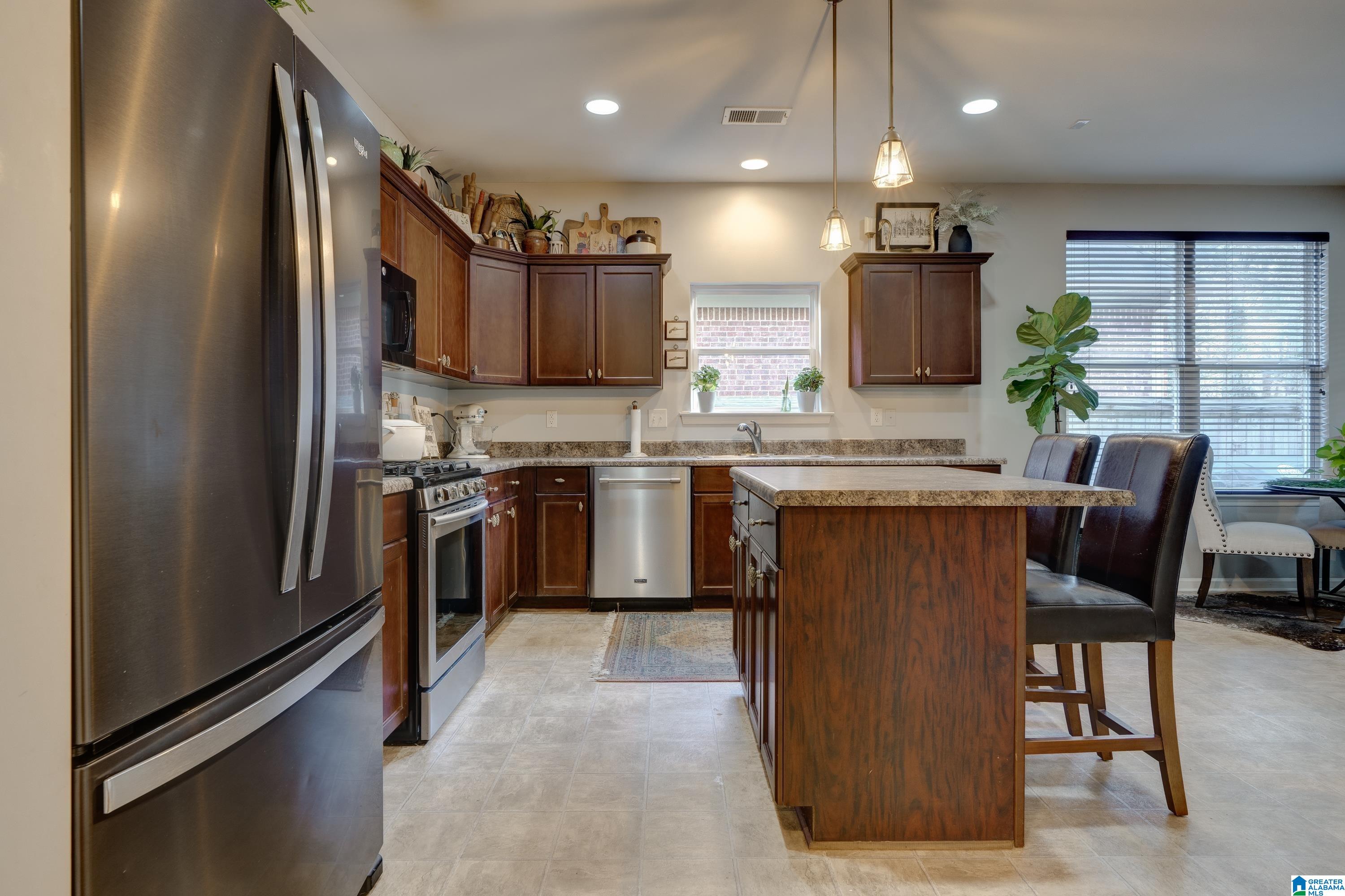 221 Appleford Road Helena, AL 35080 - Photo 11 of 37