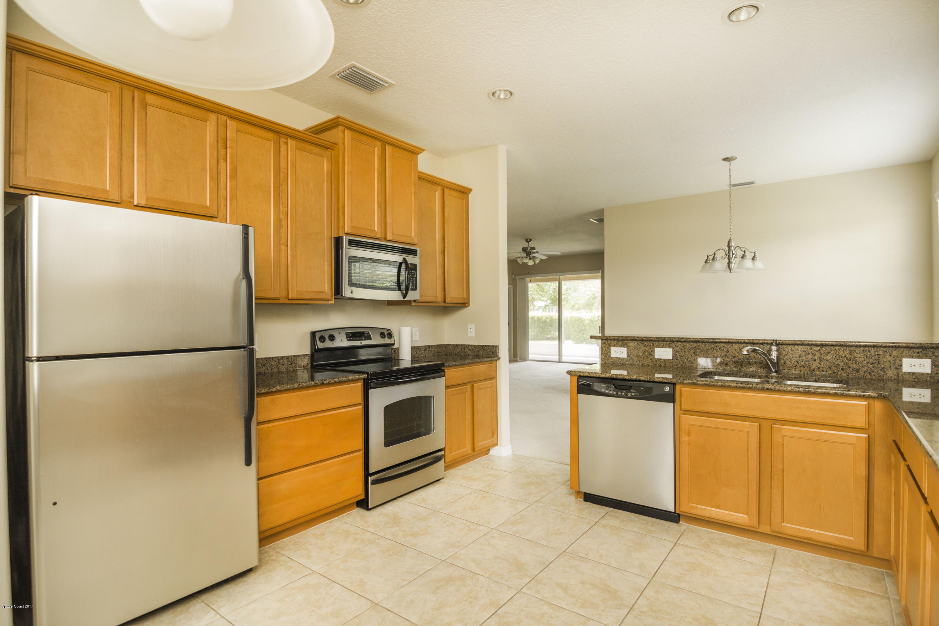 6727 Sutro Heights Lane Melbourne, FL 32940 - Photo 4 of 28 IMG_0643