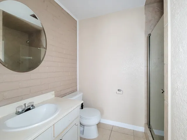 $950 | 1511 Barcelona Way Drive, Baytown, TX 77520