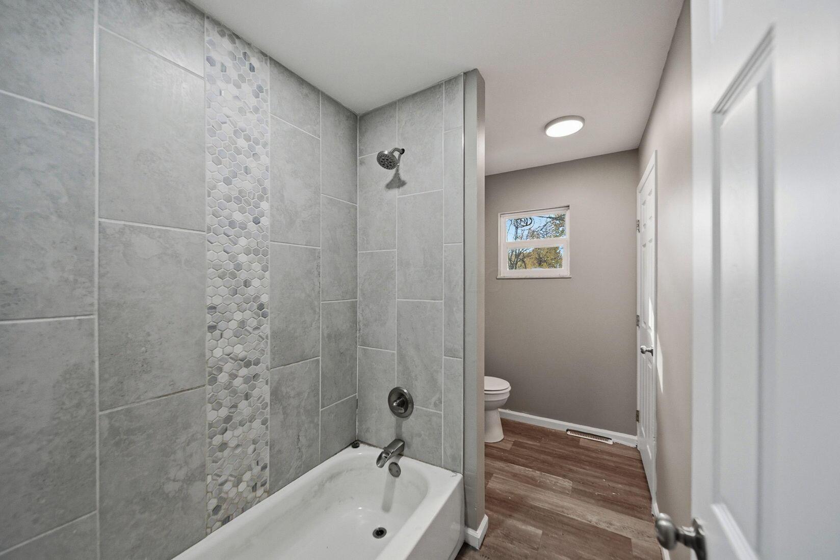 1637 South James Road Columbus, OH 43209 - Photo 25 of 52