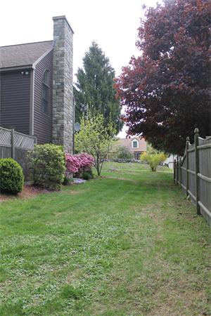 103 Smith Road Charlton, MA 01507 - Photo 9 of 29 Gallery Image 9