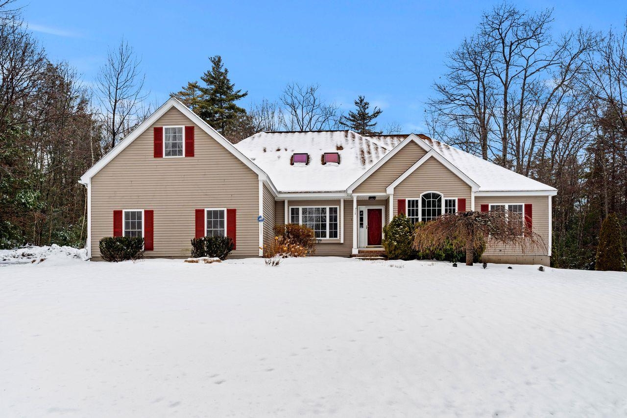 53 Penacook Road Sandown, NH 03873 - Photo 1 of 24 Gallery Image 1