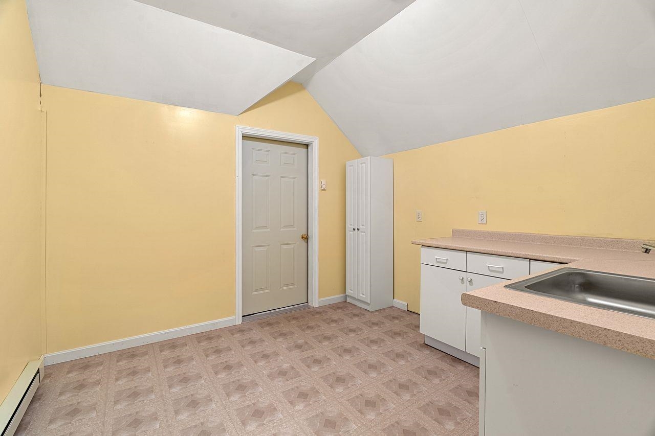 53 Penacook Road Sandown, NH 03873 - Photo 21 of 24 Gallery Image 21