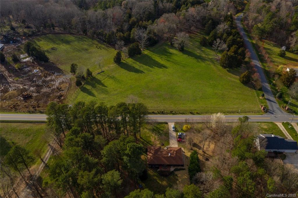 5162 Davidson Road Davidson, NC 28036 - Photo 2 of 24 Gallery Image 2