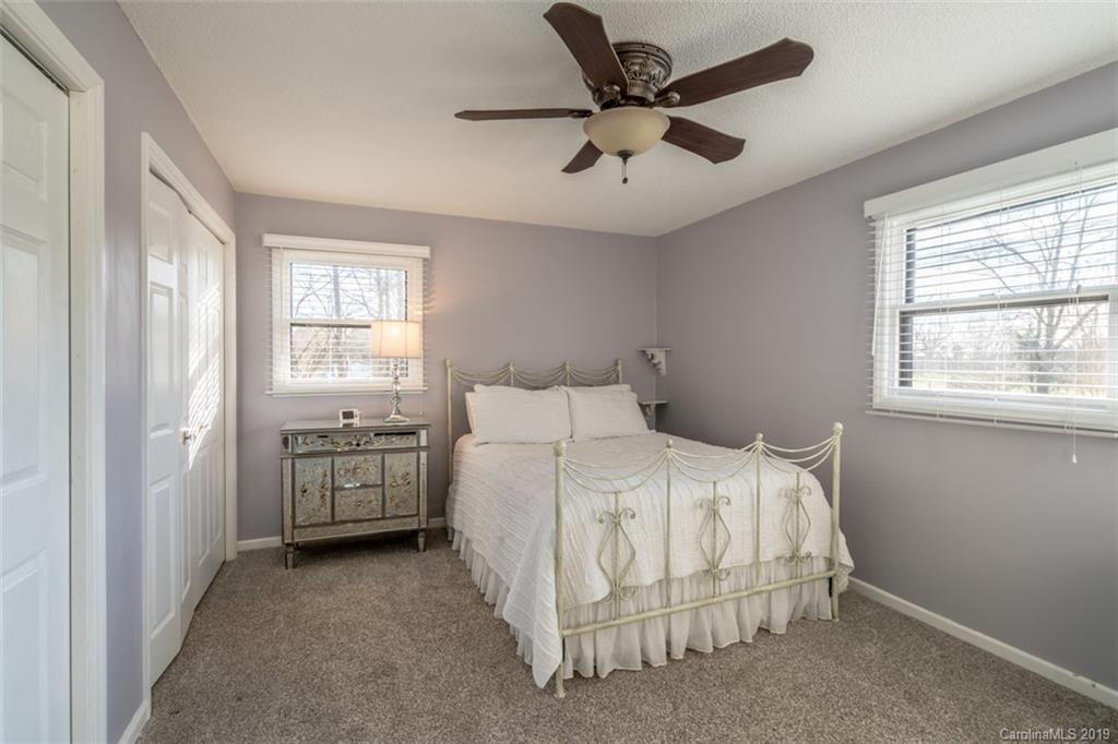 5162 Davidson Road Davidson, NC 28036 - Photo 12 of 24 Gallery Image 12