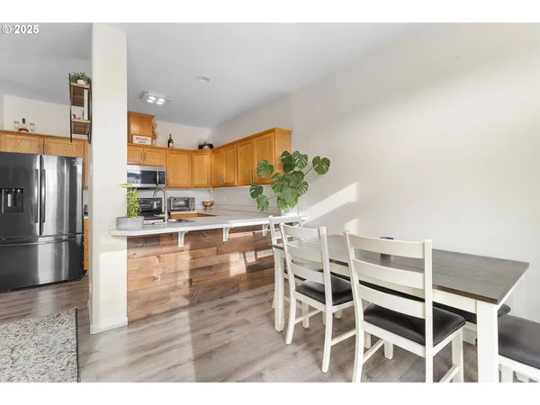 $349,000 | 162 Fenton Avenue, Unit C, Molalla, OR 97038