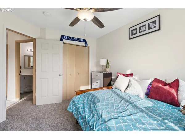 $349,000 | 162 Fenton Avenue, Unit C, Molalla, OR 97038