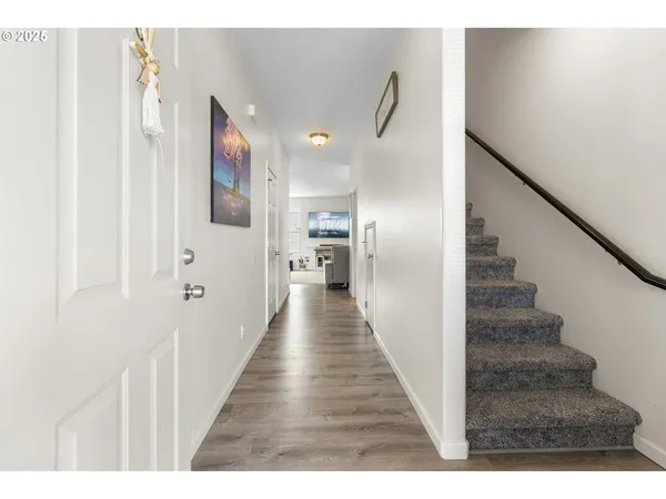 $349,000 | 162 Fenton Avenue, Unit C, Molalla, OR 97038