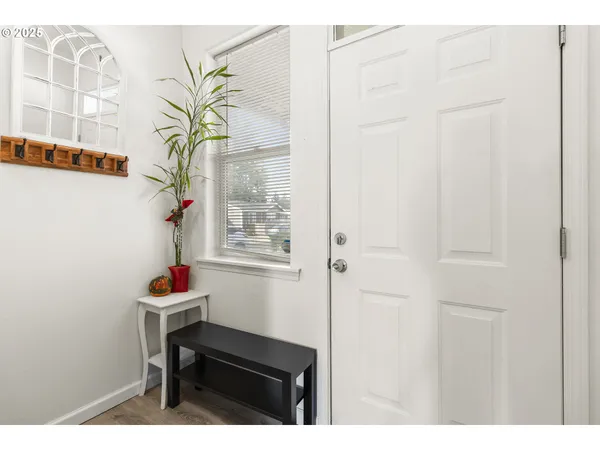 $349,000 | 162 Fenton Avenue, Unit C, Molalla, OR 97038