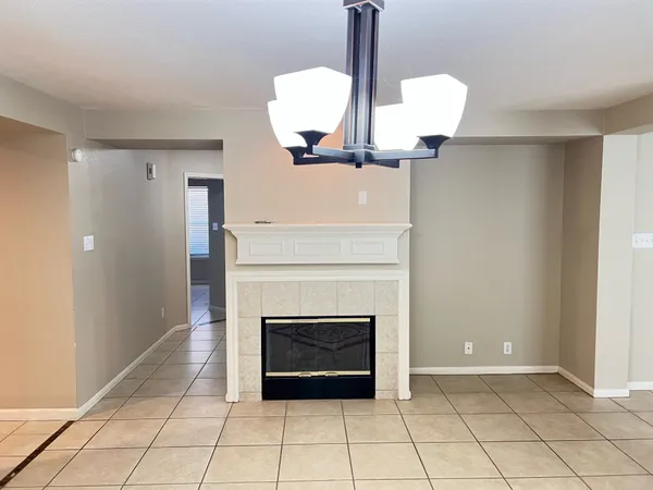 $2,200 | 2030 Waverly Glend Drive, Katy, TX 77450