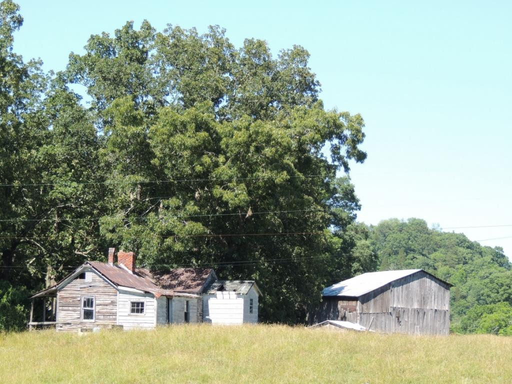 112 Russell Road Rogersville, TN 37857 - Photo 3 of 6 Photo 3