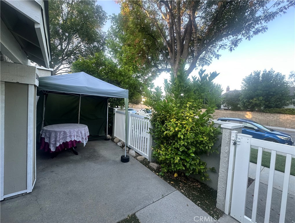 25711 Tournament Road Valencia, CA 91355 - Photo 16 of 16