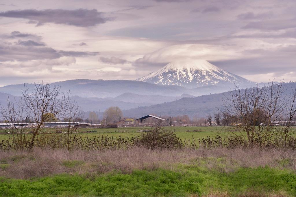 6070 Table Rock Road Central Point, OR 97502 - Photo 5 of 19 Additional Photo