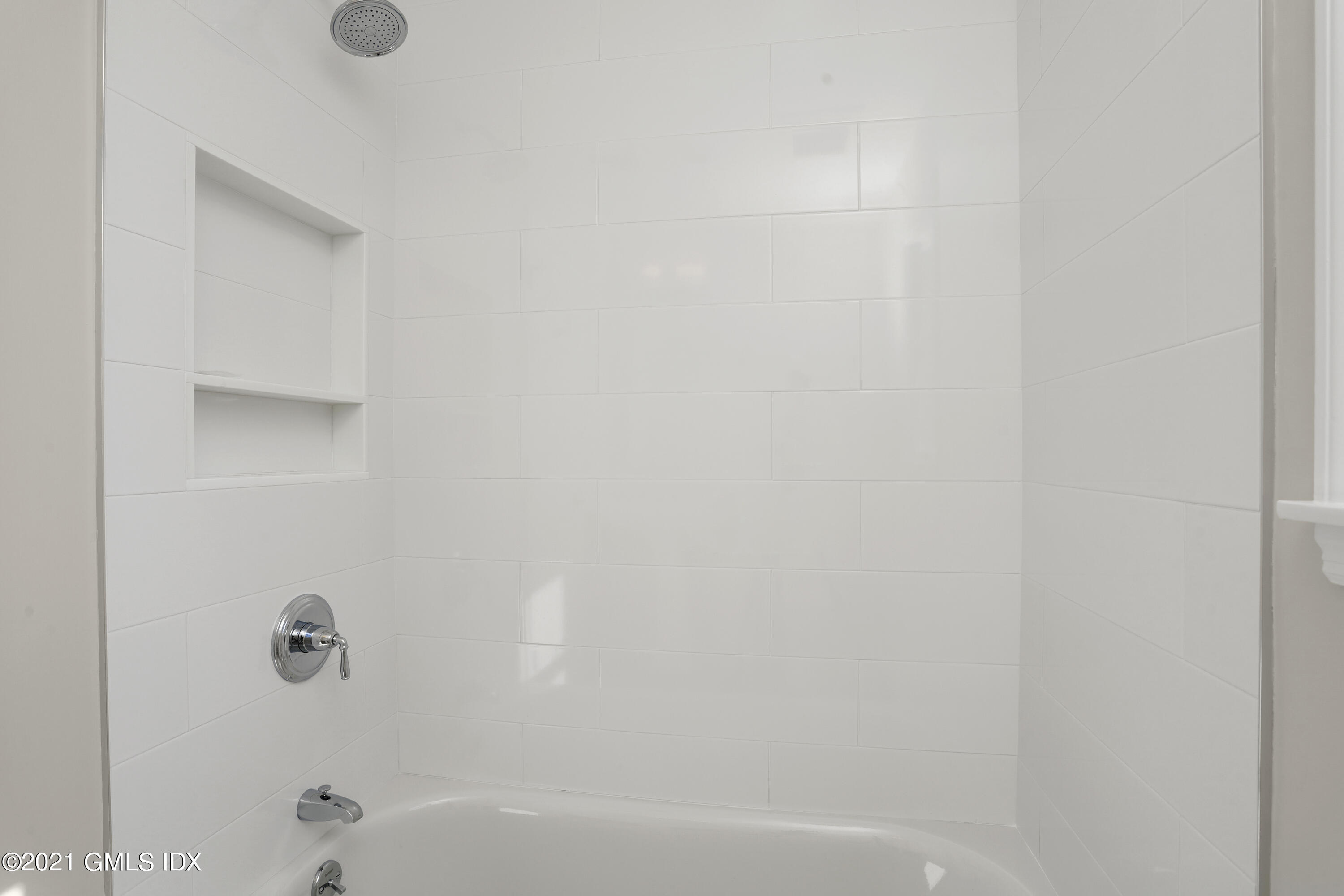 36 Decatur Street, Unit 2 Cos Cob, CT 06807 - Photo 20 of 30 a bathroom with a bathtub