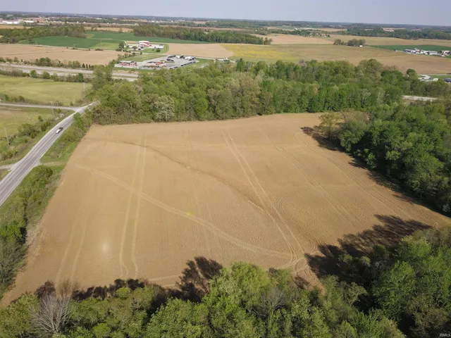 $420,000 | 300 County Rd Dale, Dale, IN 47523