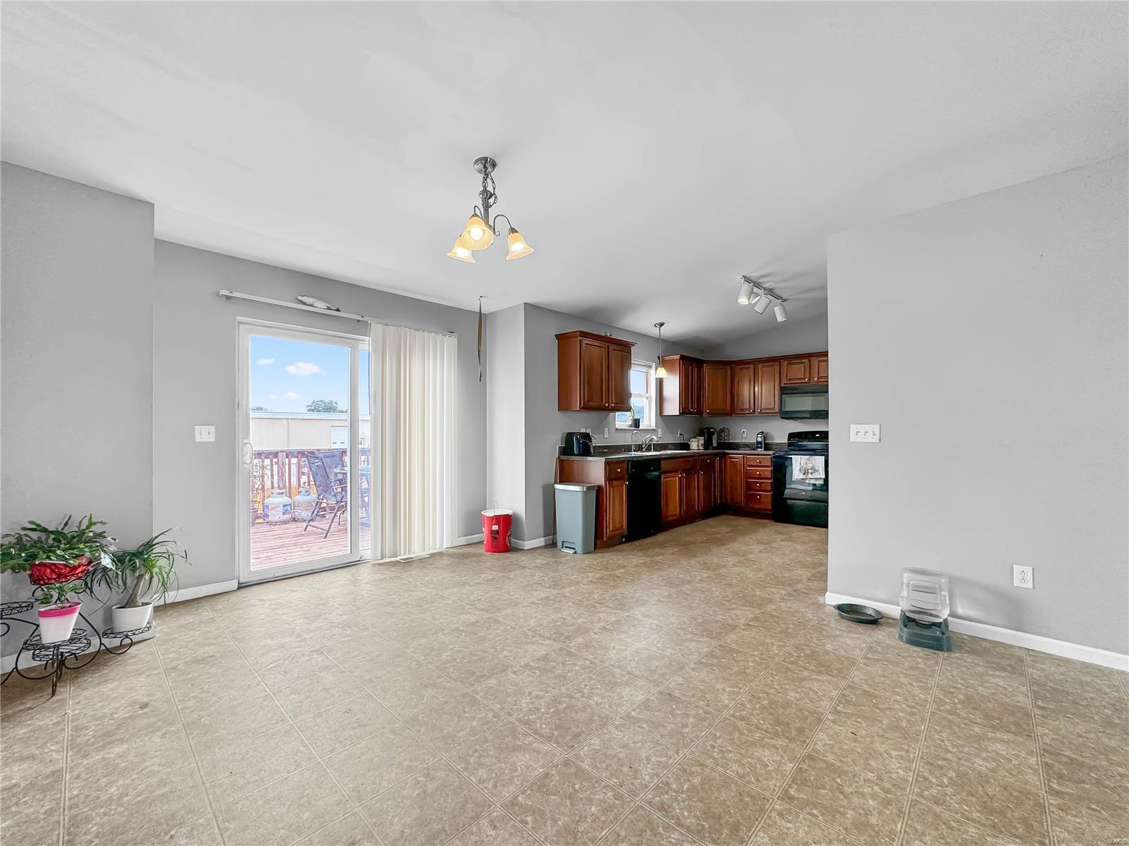 420 Edwin Drive Dupo, IL 62239 - Photo 11 of 42