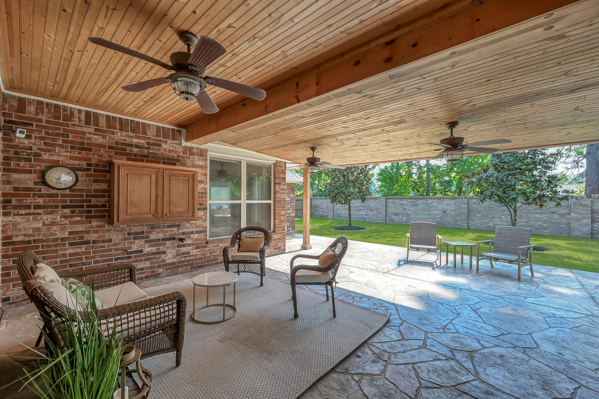 14730 Ramblebrook Humble, TX 77396 - Photo 33 of 48 a patio with table and chairs
