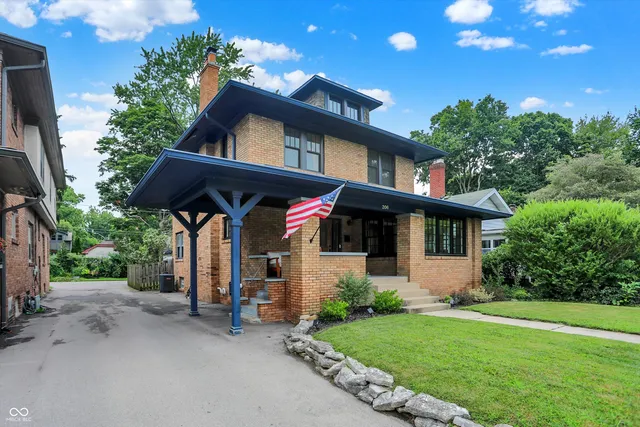 $599,000 | 206 East 51st Street, Indianapolis, IN 46205