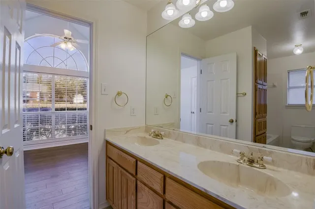 $399,900 | 6913 Aspen Wood Trail, Fort Worth, TX 76132