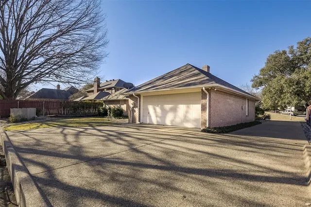 $399,900 | 6913 Aspen Wood Trail, Fort Worth, TX 76132