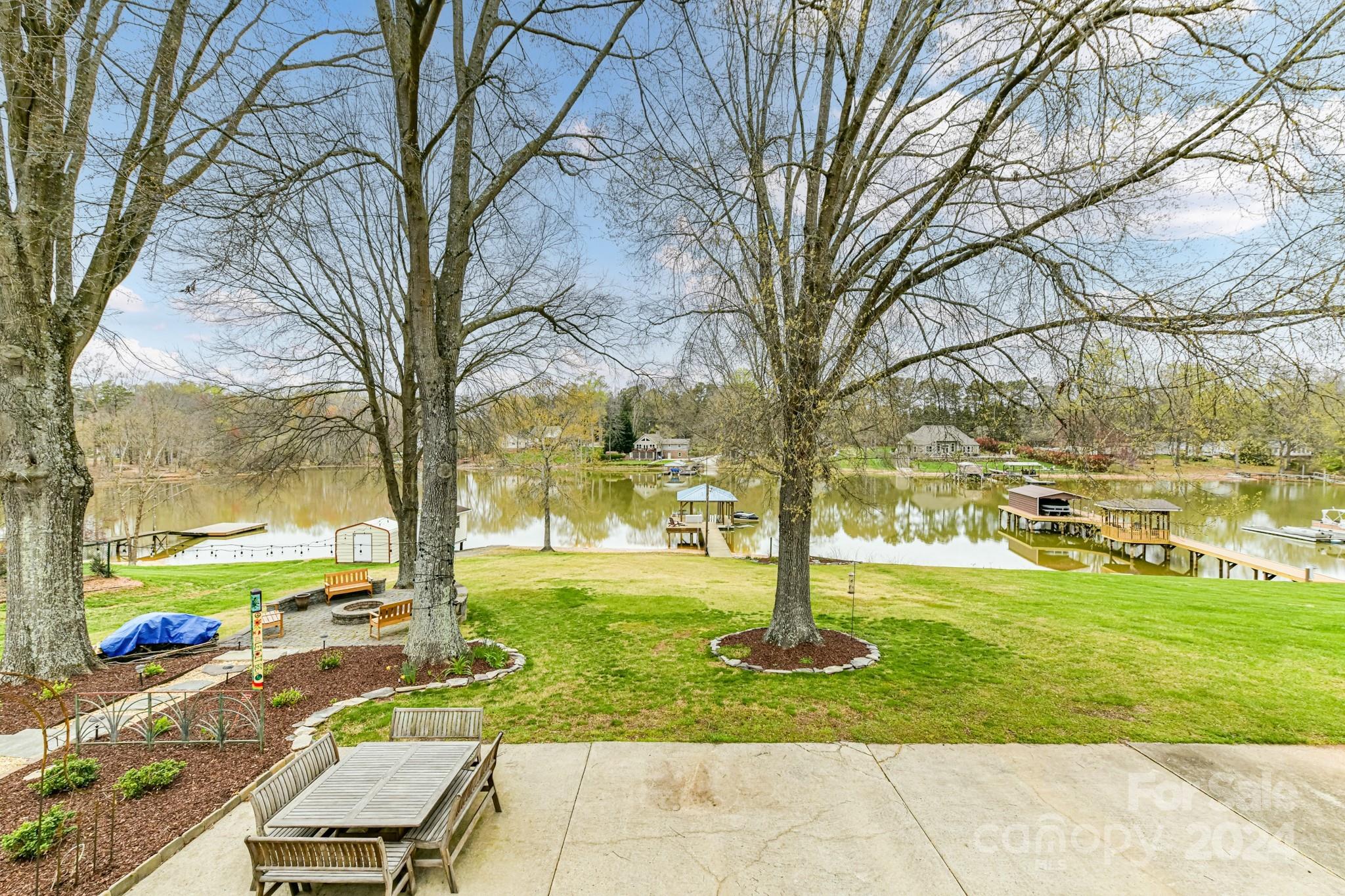 334 Ervin Road Mooresville, NC 28117 - Photo 38 of 48 a view of yard with tree