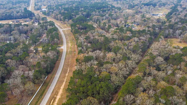 $289,000 | 235 Lake Commons Court, Huffman, TX 77336