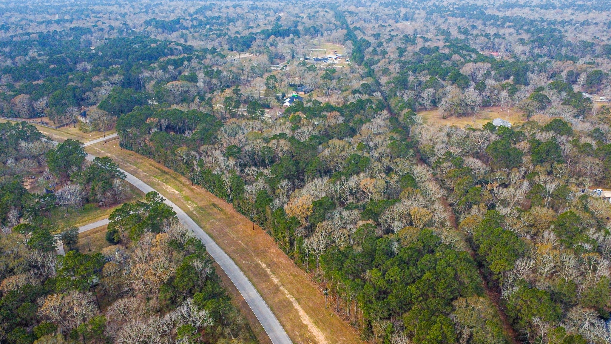 235 Lake Commons Court Huffman, TX 77336 - Photo 14 of 21