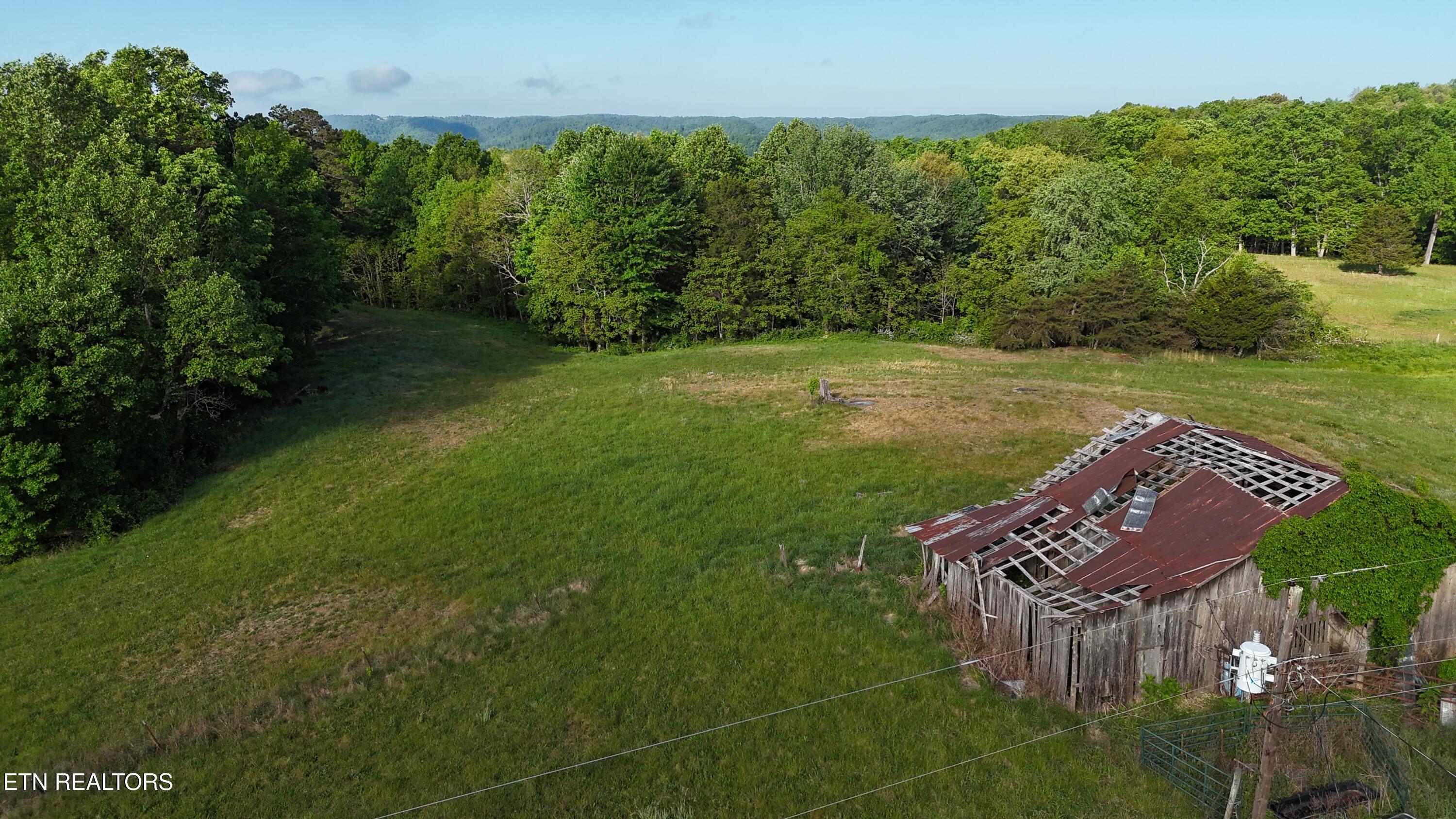 Murphy Road Crawford, TN 38554 - Photo 7 of 12 DJI_20260426084438_0025_D