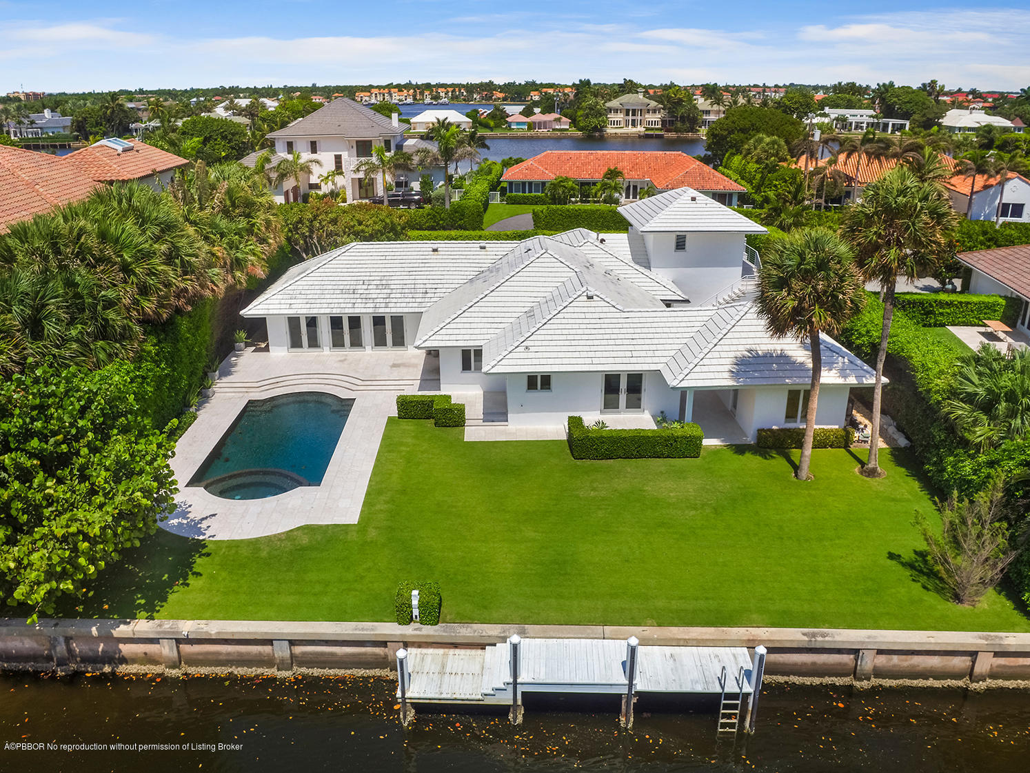 75 Spoonbill Road Manalapan, FL 33462 - Photo 28 of 41 an aerial view of a house