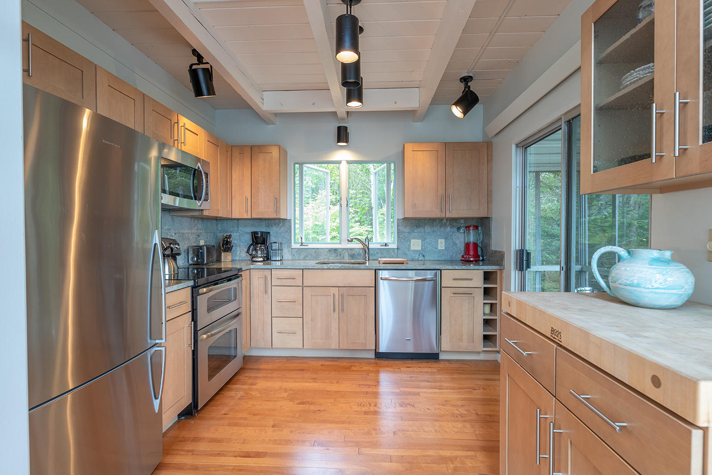 53 Fullington Road Lincolnville, ME 04849 - Photo 8 of 28 Well done kitchen