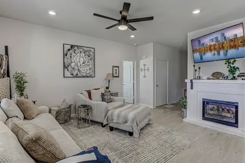 $300,000 | 309 Lone Cedar Road, Marble Falls, TX 78654