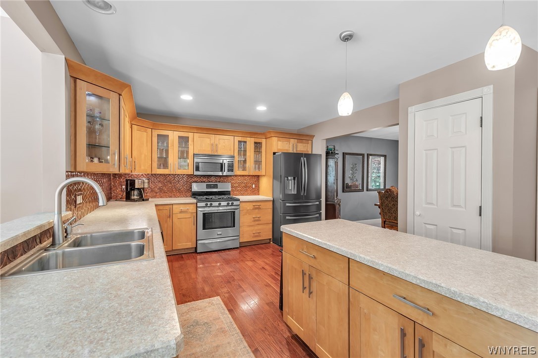 75 Brunck Road Lancaster, NY 14086 - Photo 7 of 50 Gallery Image 7