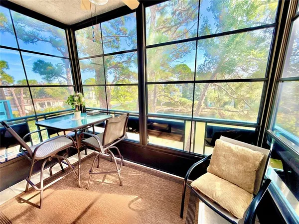 $1,900 | 5970 80th Street North, Unit 411, St. Petersburg, FL 33709