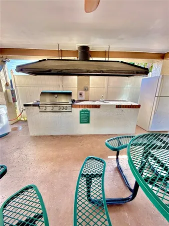 $1,900 | 5970 80th Street North, Unit 411, St. Petersburg, FL 33709