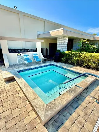 $1,900 | 5970 80th Street North, Unit 411, St. Petersburg, FL 33709