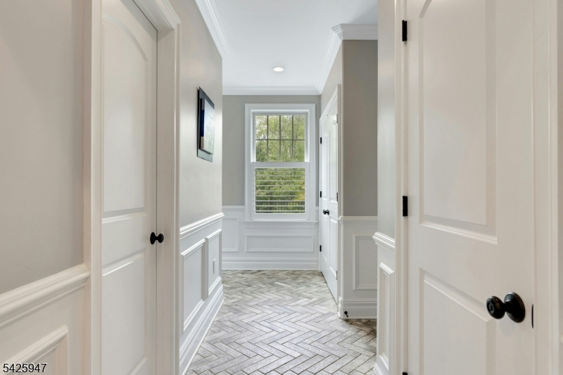 138 Oakwood Road Watchung, NJ 07069 - Photo 15 of 50