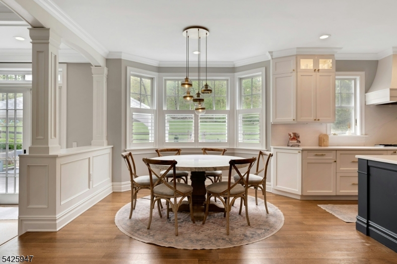 138 Oakwood Road Watchung, NJ 07069 - Photo 3 of 50
