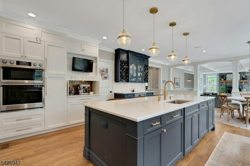 138 Oakwood Road Watchung, NJ 07069 - Photo 5 of 50