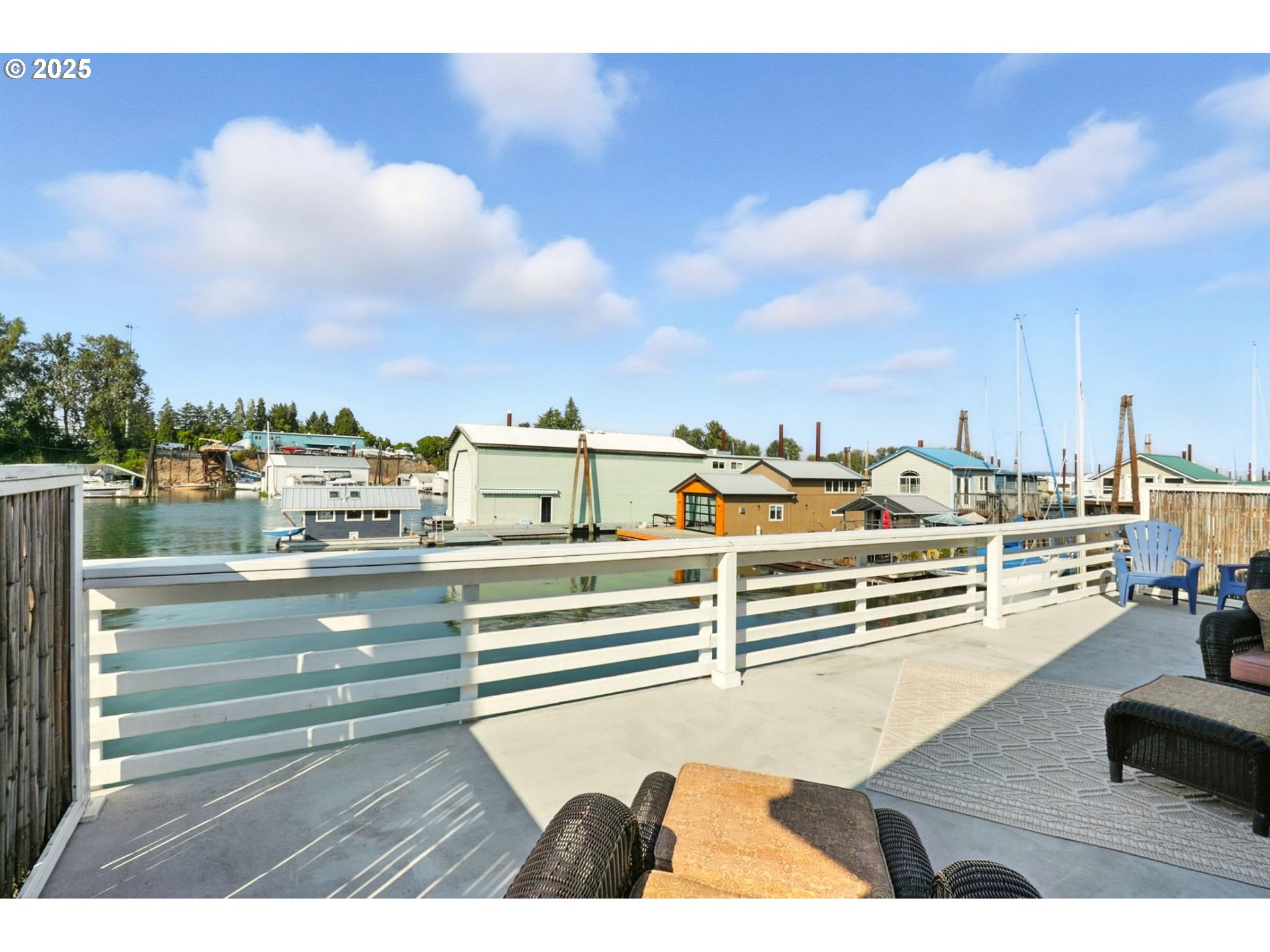 535 Northeast Bridgeton Road, Unit 2 Portland, OR 97211 - Photo 27 of 43