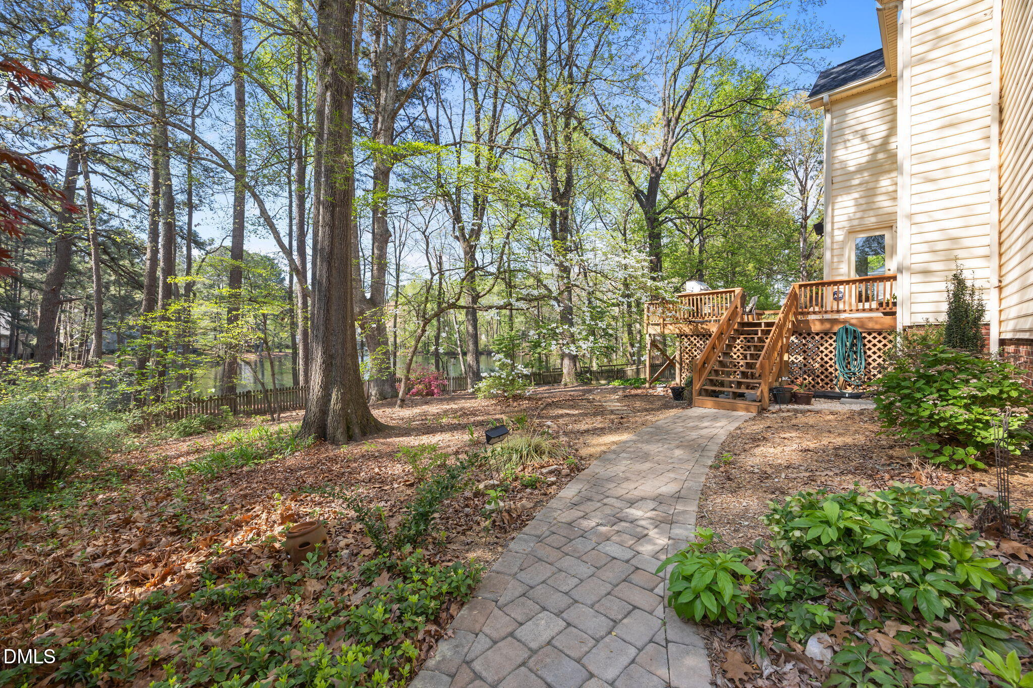 2633 Ridgewell Court Raleigh, NC 27613 - Photo 27 of 35 50-web-or-mls-IMG_1037