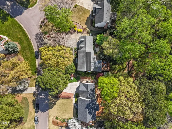 $850,000 | 2633 Ridgewell Court, Raleigh, NC 27613