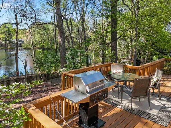 $850,000 | 2633 Ridgewell Court, Raleigh, NC 27613