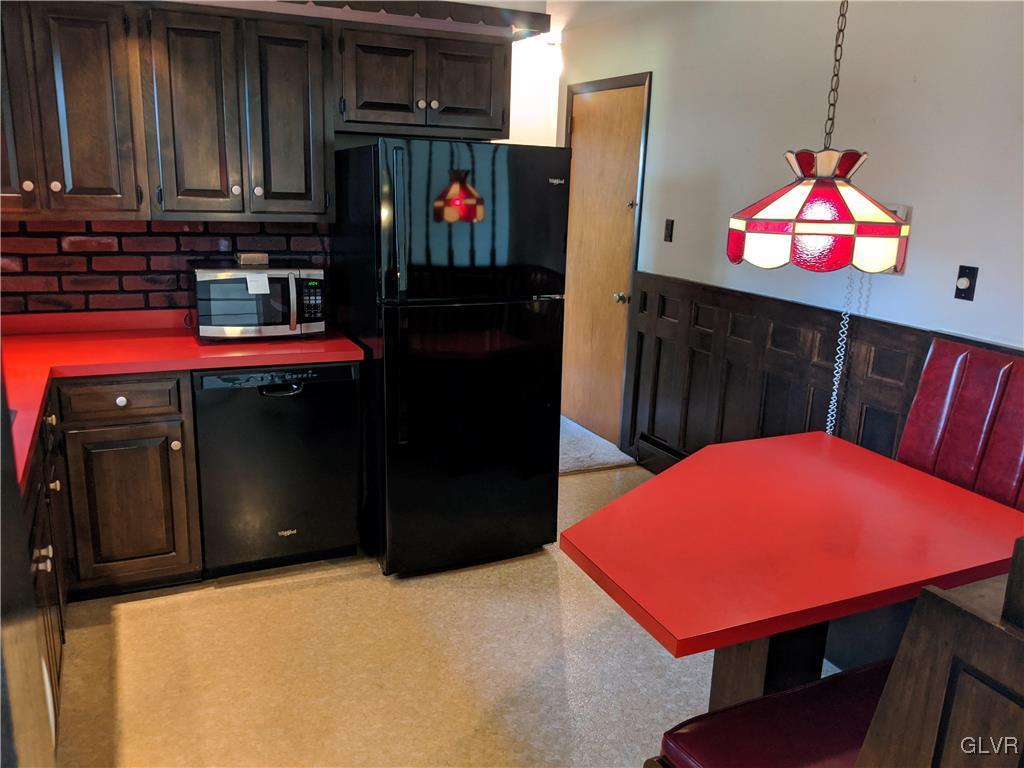 4614 Gary Road Orefield, PA 18069 - Photo 10 of 25 Gallery Image 10
