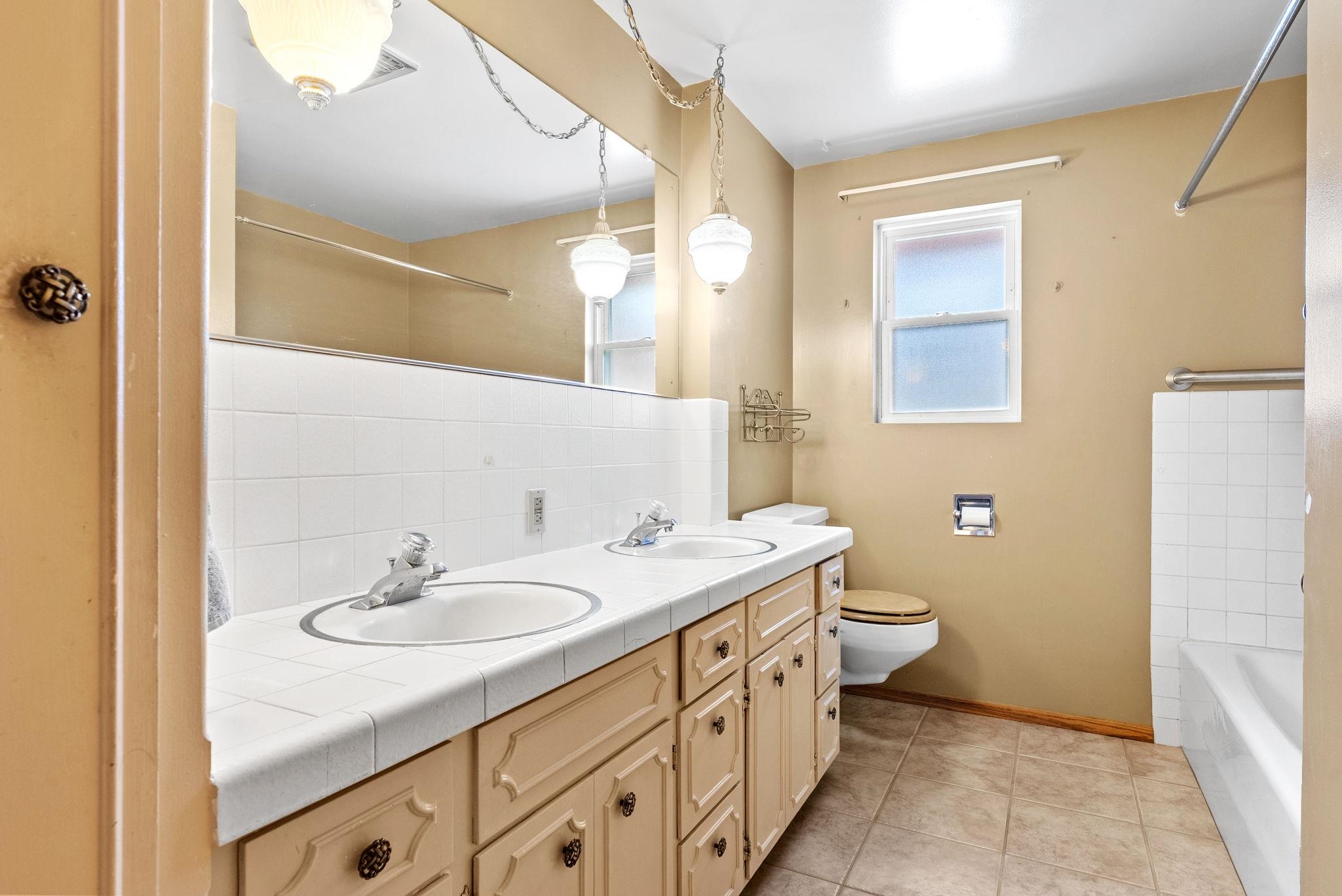 147 Lindsey Street Tekoa, WA 99033 - Photo 22 of 49